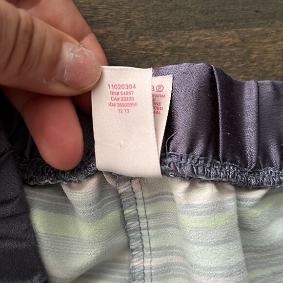 Victorias Secret vintage second skin feel Striped Sz-Med - Picture 8 of 10